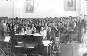 Μια καλαματιανή χορωδία τη δεκαετία του 1950