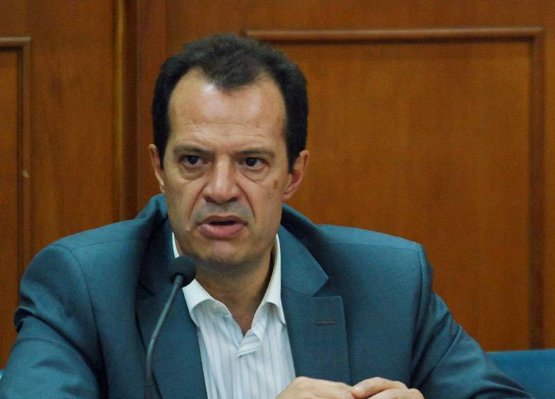 Πελοπόννησος: Ανακοινώνει υποψηφιότητα την Τρίτη ο Δέδες