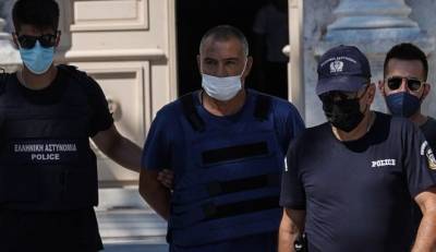 Λέσβος: Προφυλακιστέος ο αστυνομικός για τον βιασμό της 14χρονης (βίντεο)