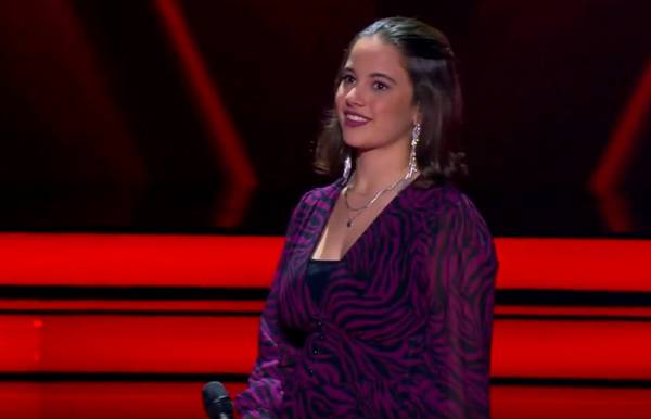 “The Voice Greece”: «Μάγεψε» αλλά δεν προκρίθηκε στην επόμενη φάση η Καλαματιανή Σταυρούλα Πράσινου (Βίντεο)