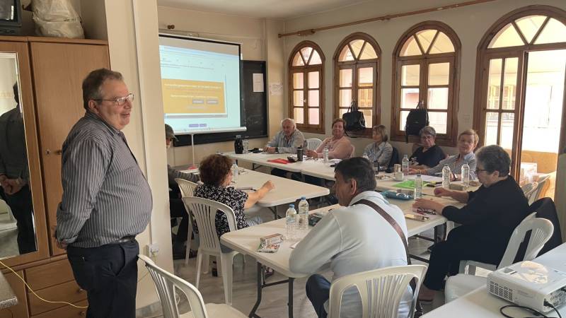 «Όλοι Digital» στις Λέσχες Φιλίας, Αλληλεγγύης και Πολιτισμού του Δήμου Καλαμάτας
