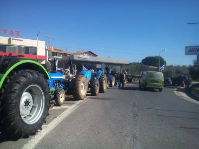 Η εικόνα των μπλόκων στη Μεσσηνία