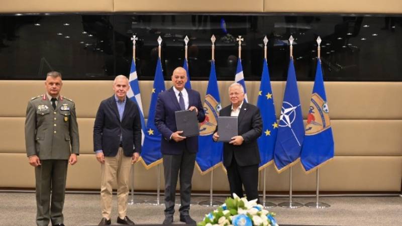 Δένδιας: Οι Ένοπλες Δυνάμεις διαχρονικά στέκονται στο πλευρό της κοινωνίας