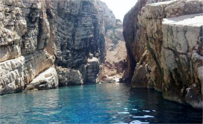 Kάστρα και οχυρά της Μεσσηνίας: Η Πρώτη (α' μέρος)