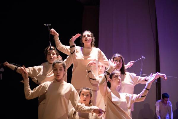 Παραστάσεις της Πειραματικής στο Διαβολίτσι