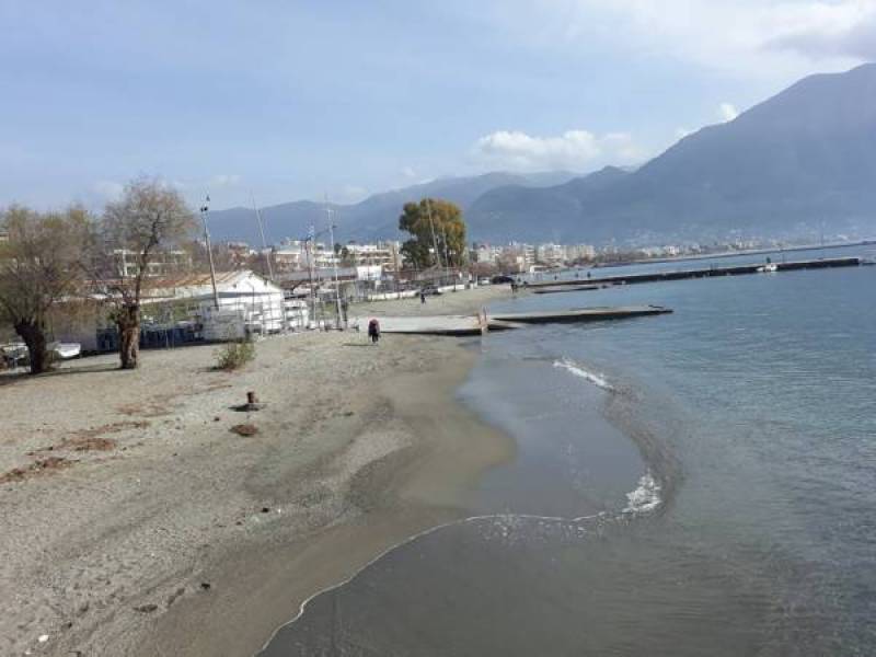 Περί “ανάπλασης” της Παραλίας στον προλιμένα Καλαμάτας