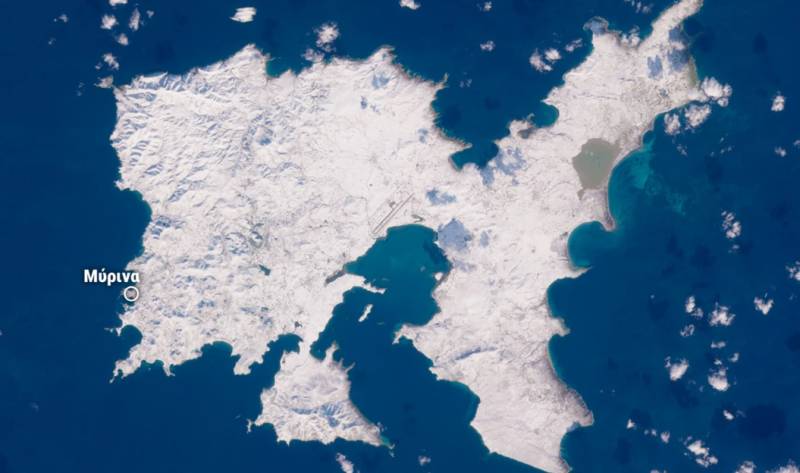 Η Λήμνος ντυμένη στα λευκά: Η δορυφορική εικόνα που θυμίζει Αρκτικό Kύκλο