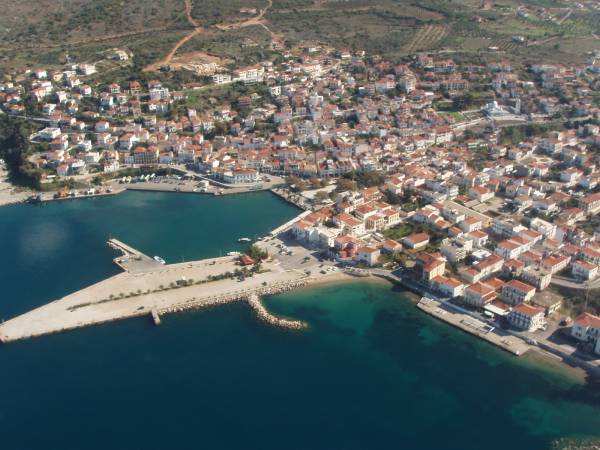 Ελέγχους για παραεμπόριο σε Πύλο και Κορώνη ζητάει το Επιμελητήριο Μεσσηνίας