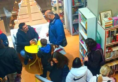 Ζωντάνεψαν την ιστορία "Ερχεται ο γίγαντας"