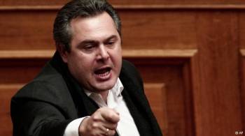 Καμμένος: Ο Σαμαράς τηλεφωνεί στους βουλευτές μου