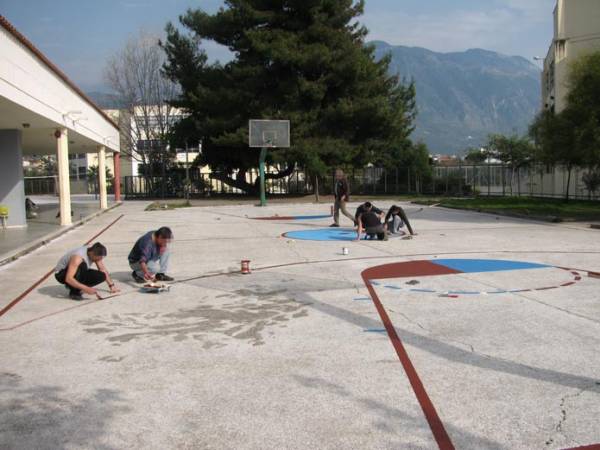 Διαγράμμιση γηπέδων από το ΚΕΘΕΑ "Κύτταρο"