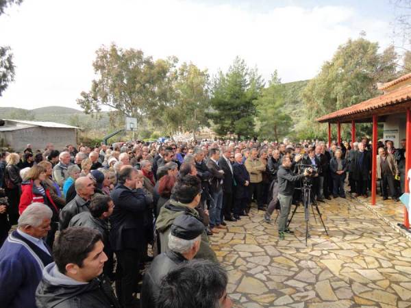 "Παπαγαλάκια" και λιγνίτες που θα... σώσουν τους Μεσσήνιους