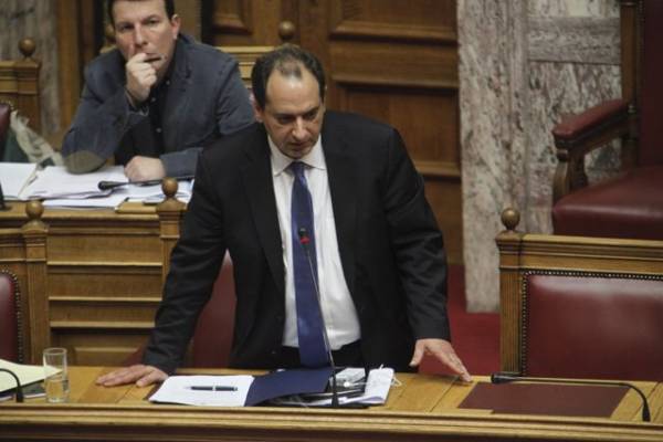 Σπίρτζης: &quot;Τα έργα στον νέο Κόρινθος - Πάτρα θα ολοκληρωθούν λειτουργικά τον Μάρτιο του 2017&quot;