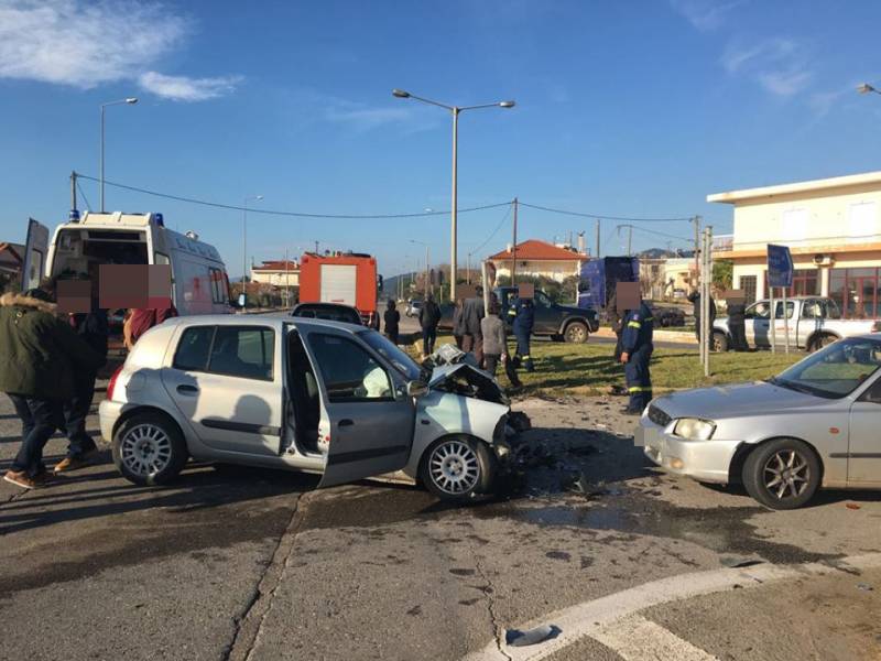 Μεσσηνία: Τροχαίο με 2 τραυματίες στον κόμβο του Καλού Νερού