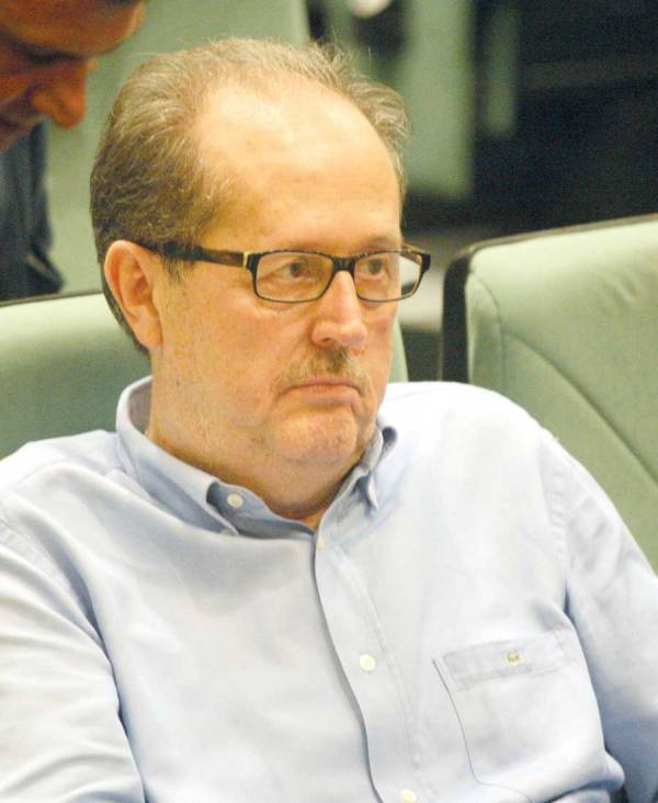 Απάντηση Νίκα για τις απευθείας αναθέσεις