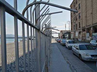 Επικίνδυνα κάγκελα