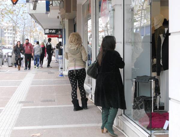 Δεκαήμερο εκπτώσεων έως τις 10 Νοεμβρίου: Ανοιχτά με το νόμο τα μαγαζιά τη Κυριακή