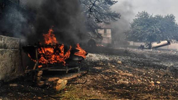 Σε επόμενη συνεδρίαση συζήτηση για τις πυρκαγιές