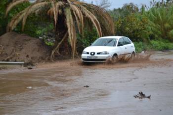 Ποτάμι ο εθνικός δρόμος Κυπαρισσία - Καλό Νερό