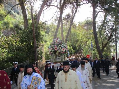 Η Κορώνη γιόρτασε την πολιούχο της Παναγία Ελεήστρια (βίντεο)