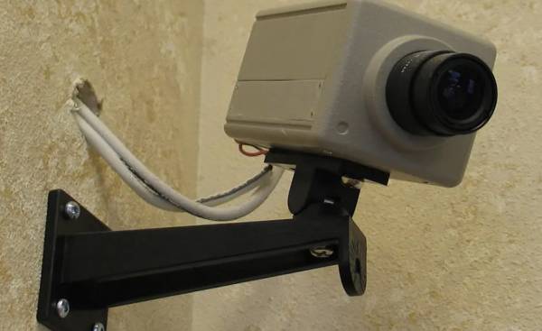 Αντίδραση της “Λαϊκής Συσπείρωσης” για τις κάμερες στην Περιφέρεια Πελοποννήσου