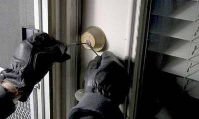 Πήραν 30 ευρώ και 5 κιλά κρέας από σπίτι στη Χώρα Μεσσηνίας