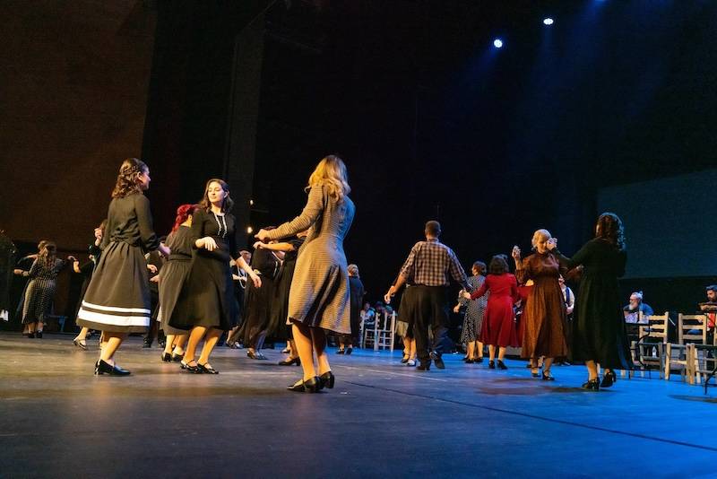 Παράσταση από το σύλλογο “Εν Χορώ Μεσσηνίας”