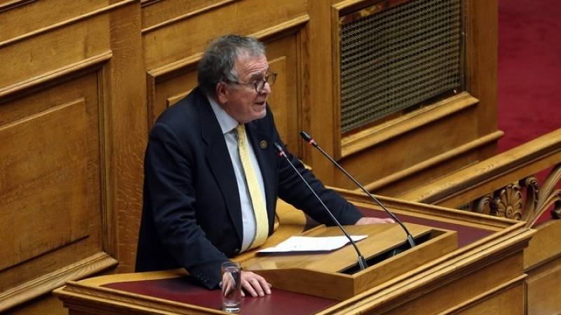 Μουζάλας: Προσπαθείτε να κρύψετε μια πραγματικότητα 20.000 νεκρών