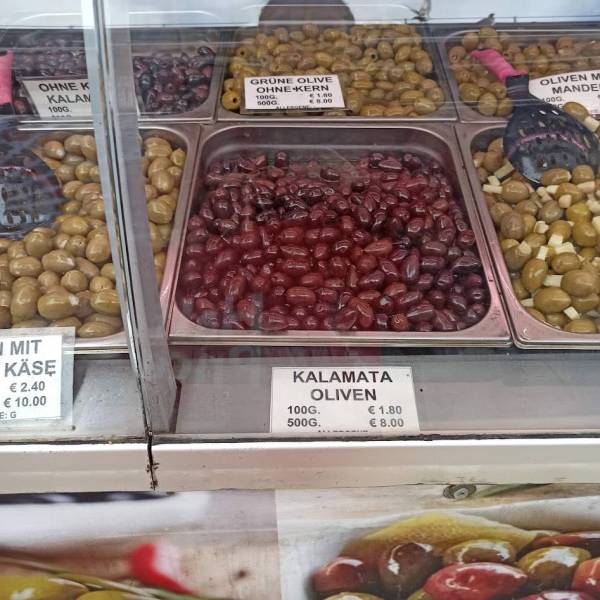 Οι νεκροθάφτες της ΠΟΠ Ελιάς Καλαμάτας