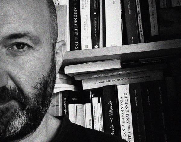 Ο συγγραφέας Βασίλης Ρούβαλης στην "Ε": "Ωραία πρόκληση ο συνδυασμός ποίησης και θεάτρου"