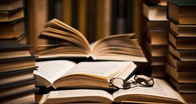 Οι υποψήφιοι για τα Κρατικά Λογοτεχνικά Βραβεία 2025