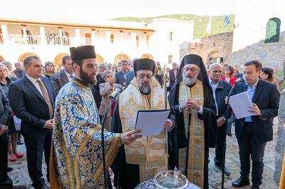 Ο μητροπολίτης Μεσσηνίας εγκαινίασε αρχονταρίκι στη Μονή Βελανιδιάς