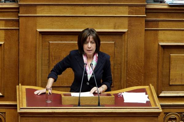 Ομιλία Κοζομπόλη στη Βουλή για τις μεταρρυθμίσεις στη δημόσια διοίκηση (βίντεο)