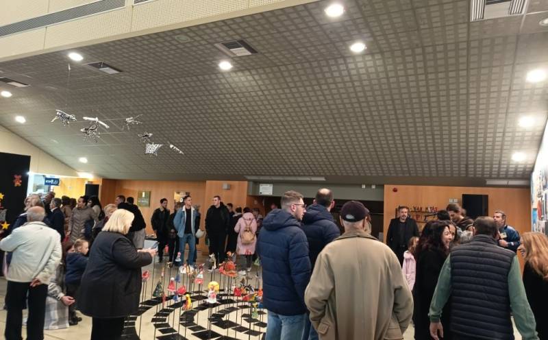 Εγκαινιάστηκε η έκθεση «Χαίρει η Φύσις Όλη» στο Μέγαρο Χορού Καλαμάτας