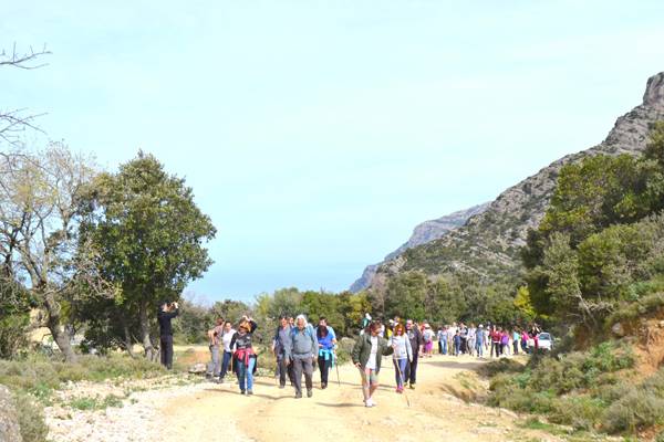 Πεζοπορία από Περδικονέρι σε Μάλη