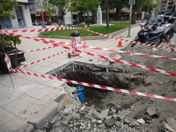 Αρχές 2014 σύμβαση για αντικατάσταση δικτύου ύδρευσης