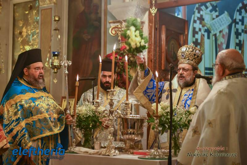 Ο εορτασμός των Θεοφανίων στην Καλαμάτα με το φακό του Νικήτα Κώτσιαρη (φωτογραφίες)