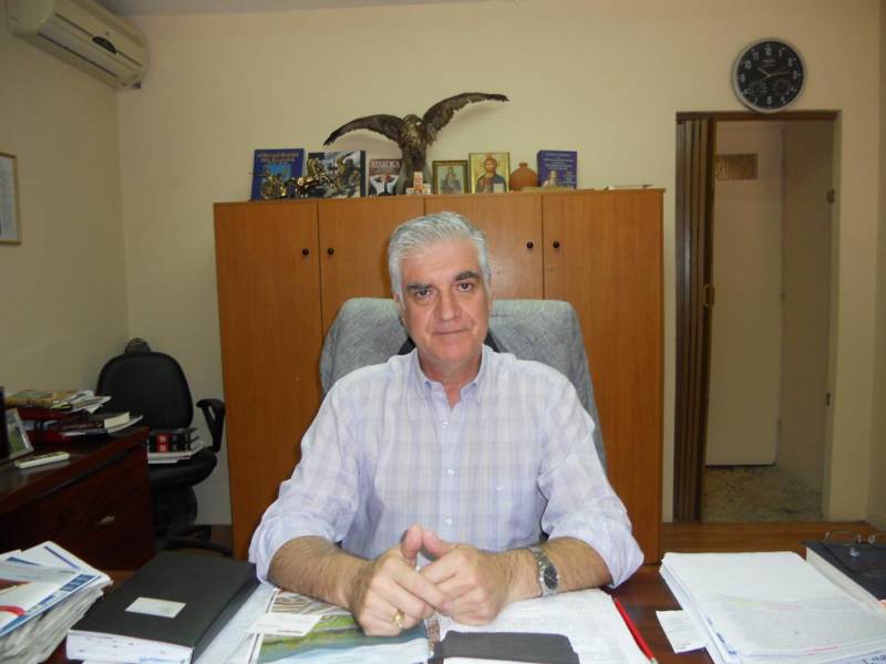 "Νίκη": Συνάντηση Δημήτρη Αδαμόπουλου με Ξυγκώρο