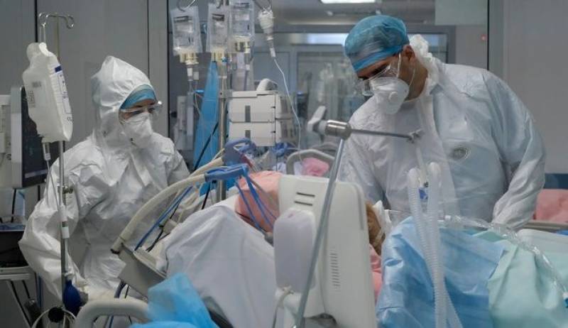 Κορονοϊός: 1496 νέα κρούσματα, 53 νεκροί και 707 διασωληνωμένοι