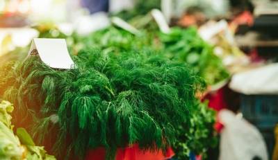 ΕΚΠΟΙΖΩ: Πυρά για το "Καλάθι" - Αναφορές για κερδοσκοπία στον άνηθο!