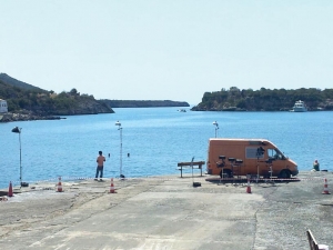 Το Χόλιγουντ πήγε… Καρδαμύλη (φωτό από τα γυρίσματα)