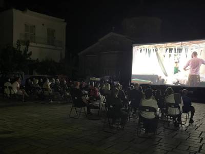 Kardamili ArtDoc Festival: Προβολή της ταινίας "Η Αναζήτηση της Λώρα Ντουράντ" στα Σωτηριάνικα