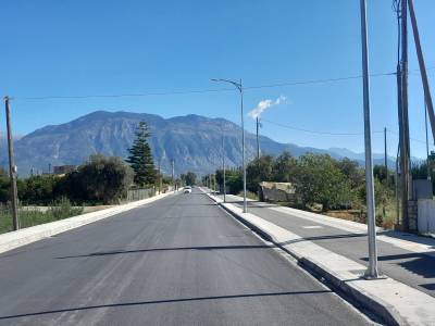 Δεν κάνουν το έργο γιατί περιμένουν τον... βομβαρδισμό