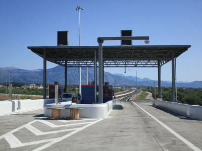 Διόδια στη Θουρία