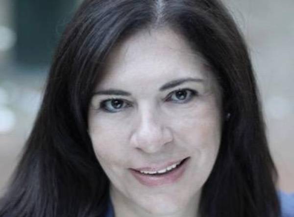 Το βραβείο Αριστείας "Καραθεοδωρή" στην Καλαματιανή επιστήμονα Μαρία Γαζούλη