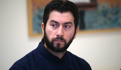 Κιβωτός του Κόσμου: Δίωξη για ασέλγεια στον πατέρα Αντώνιο