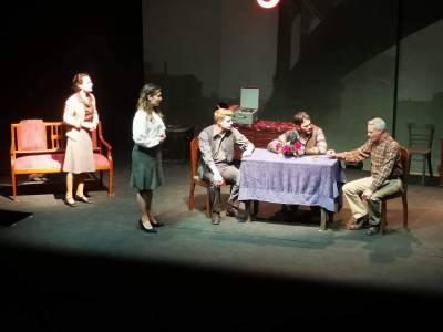 Δύο παραστάσεις από τη “Θεατρική διαδρομή”