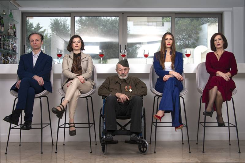 Διαγωνισμός - Κερδίστε προσκλήσεις για την παράσταση "Η σημαία των Αθηνών" (NIKHTEΣ)