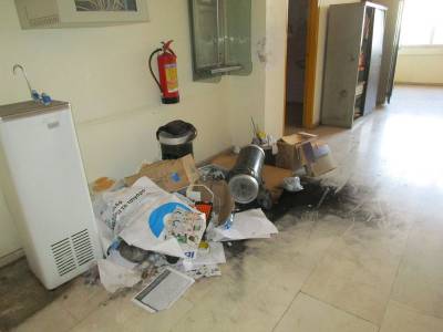 Σκουπίδια στην πρώην Πολεοδομία