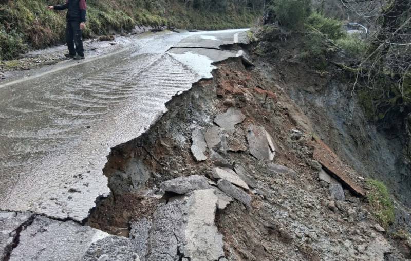 Ενώ ο δρόμος είναι ανοικτός από Καλαμάτα μέχρι Σιλίμποβες: Νέες κατολισθήσεις μετά το “Τουριστικό” του Ταϋγέτου